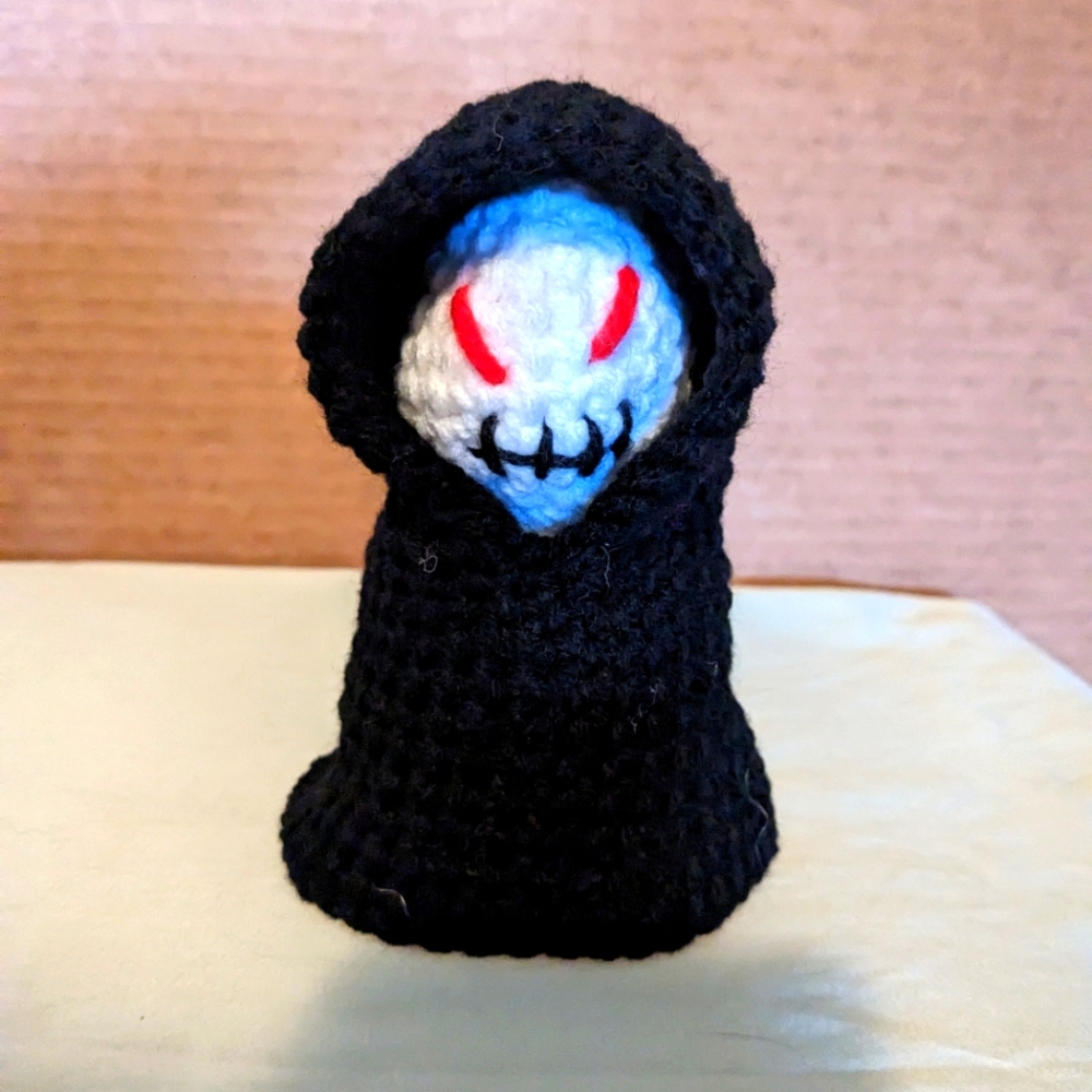 Hand-crochet Grim Reaper